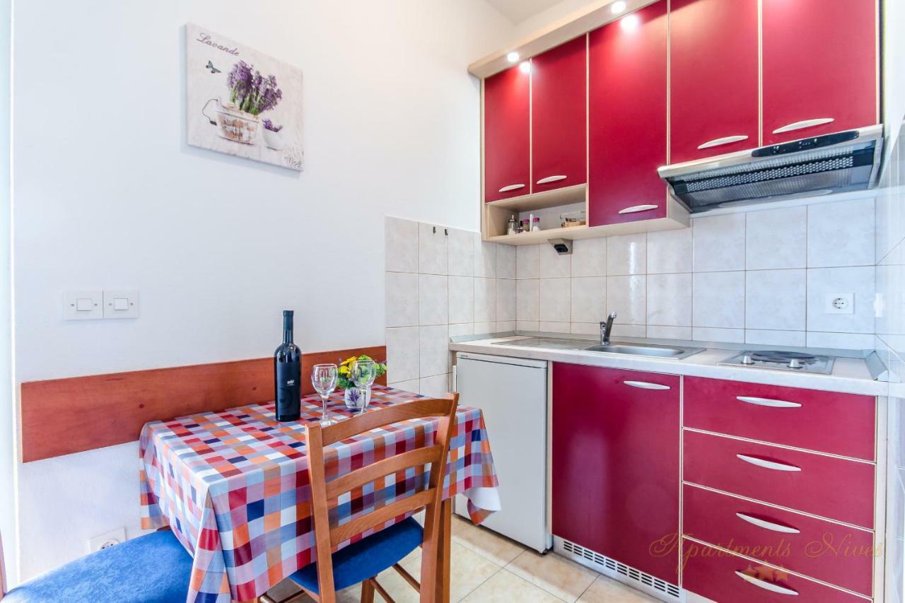 Apartments Nives Suhi Potok 耶塞尼采 外观 照片