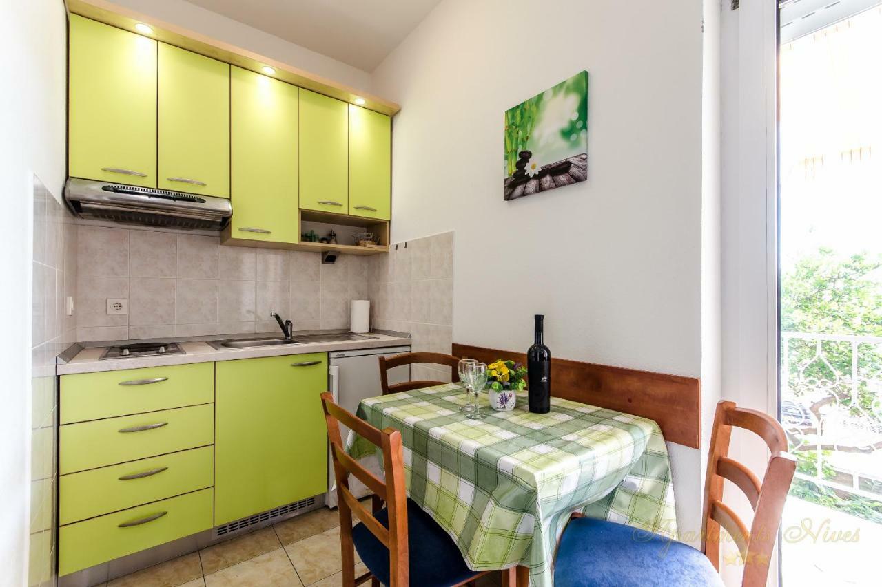 Apartments Nives Suhi Potok 耶塞尼采 外观 照片