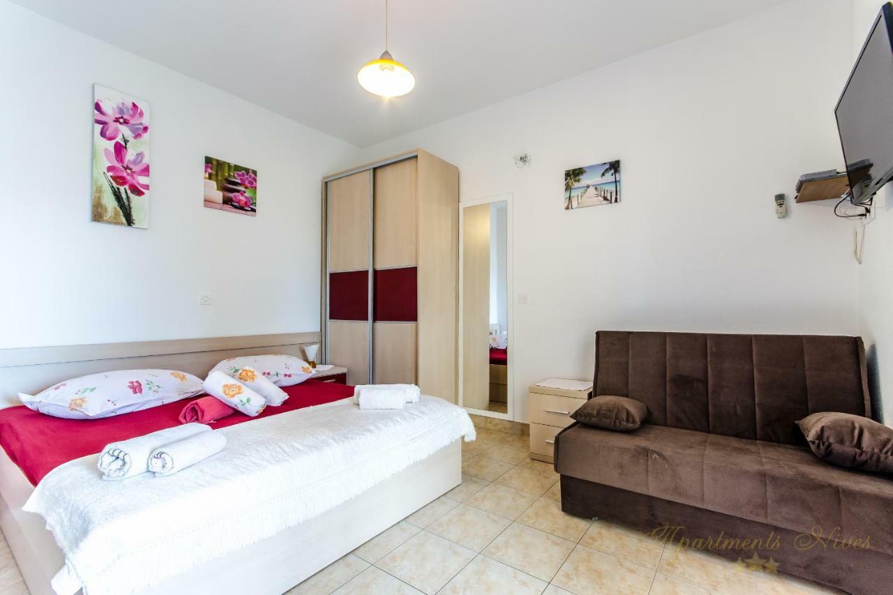 Apartments Nives Suhi Potok 耶塞尼采 外观 照片