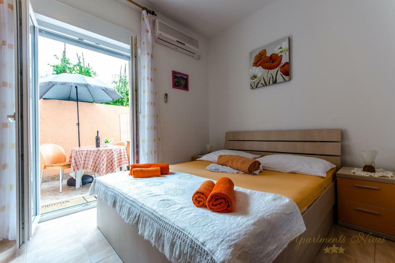 Apartments Nives Suhi Potok 耶塞尼采 外观 照片