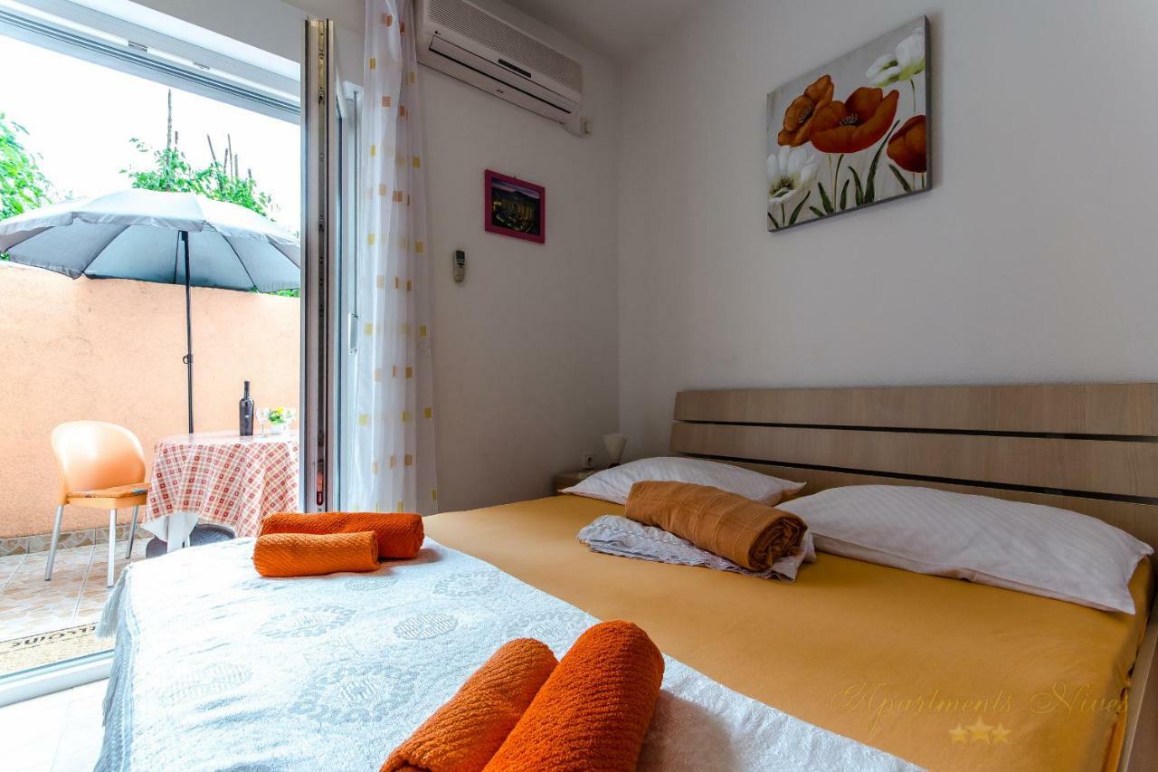 Apartments Nives Suhi Potok 耶塞尼采 外观 照片